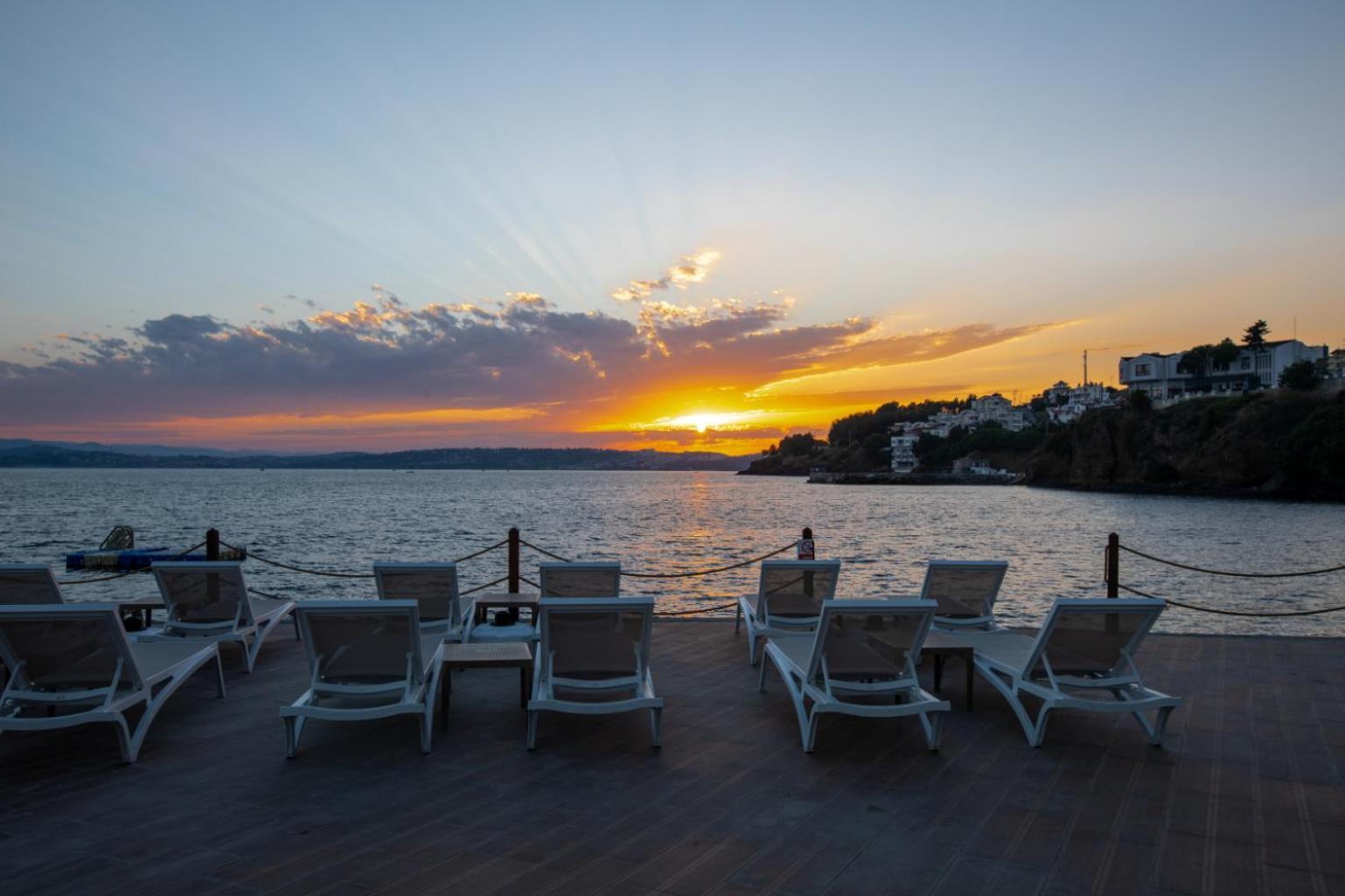 Vira Otel Suites Sinop Kültér fotó